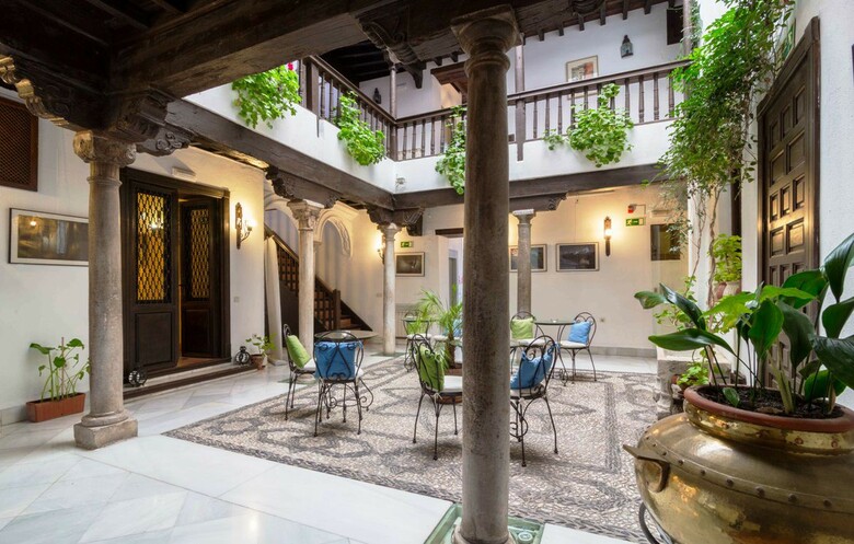 Hotel Casa Del Capitel Nazar�