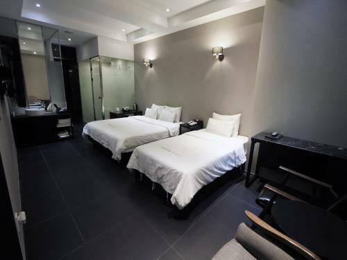Hotel Almond Busan Station