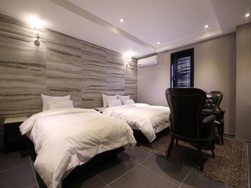 Hotel Almond Busan Station