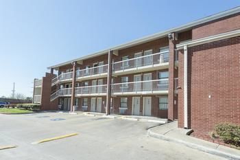 Hotel New Six Inn And Suites Houston