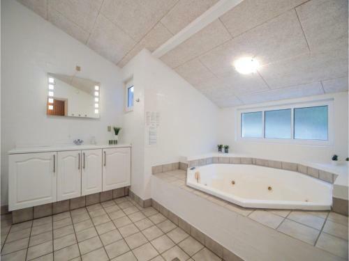 Holiday Home Trinnesvej R�m� XI