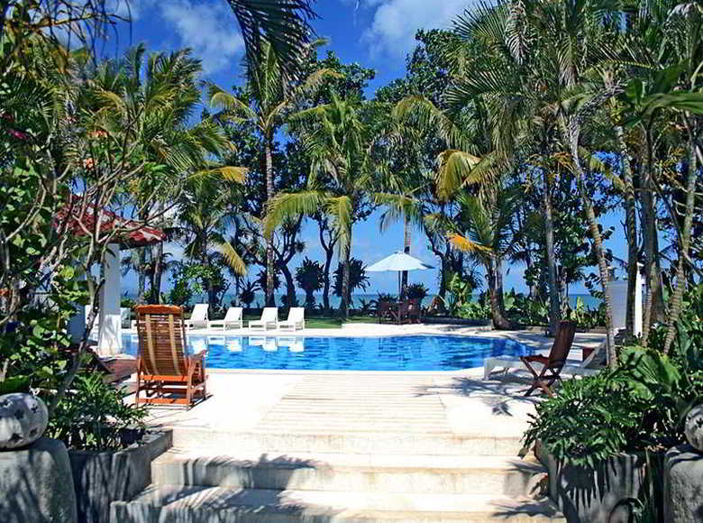 Hotel Legong Keraton Beach