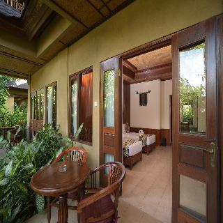 Hotel Sri Phala Resort And Villa