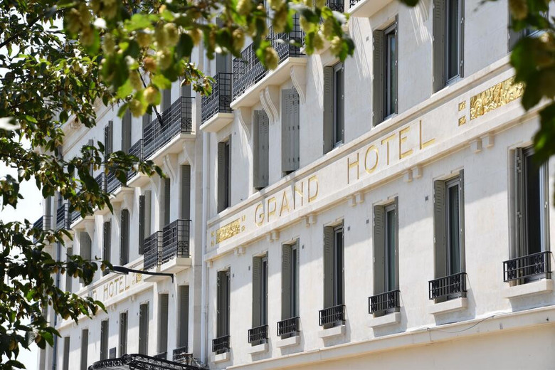 grand hotel tours tours france