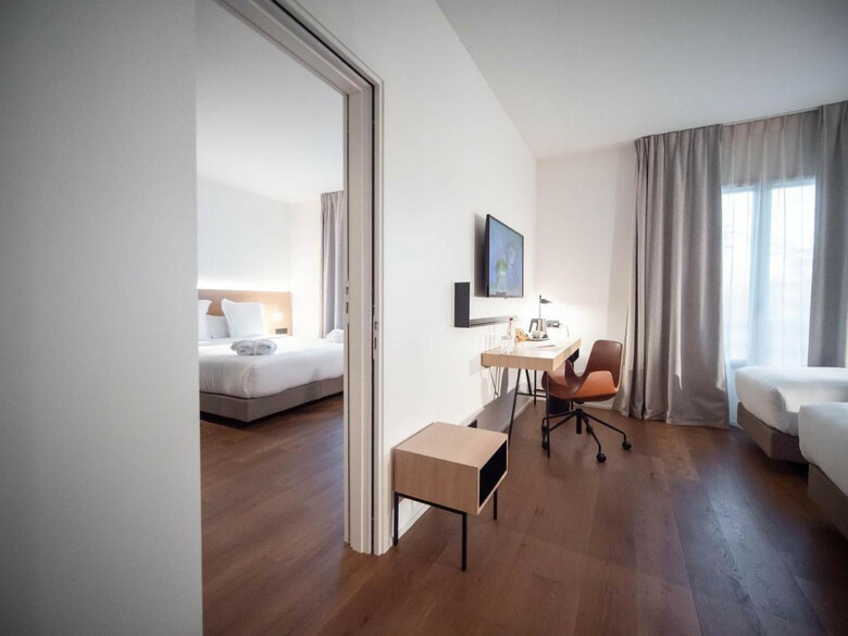 Paxton Spa Hotel Paris Mlv