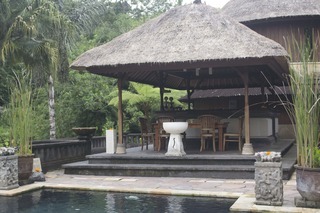 Hotel Bagus Jati