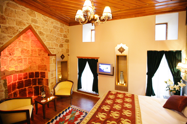 Mediterra Art Hotel