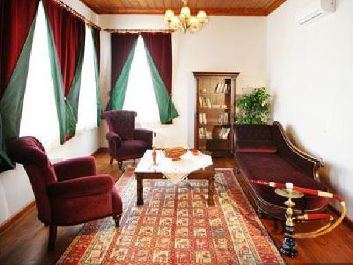 Mediterra Art Hotel
