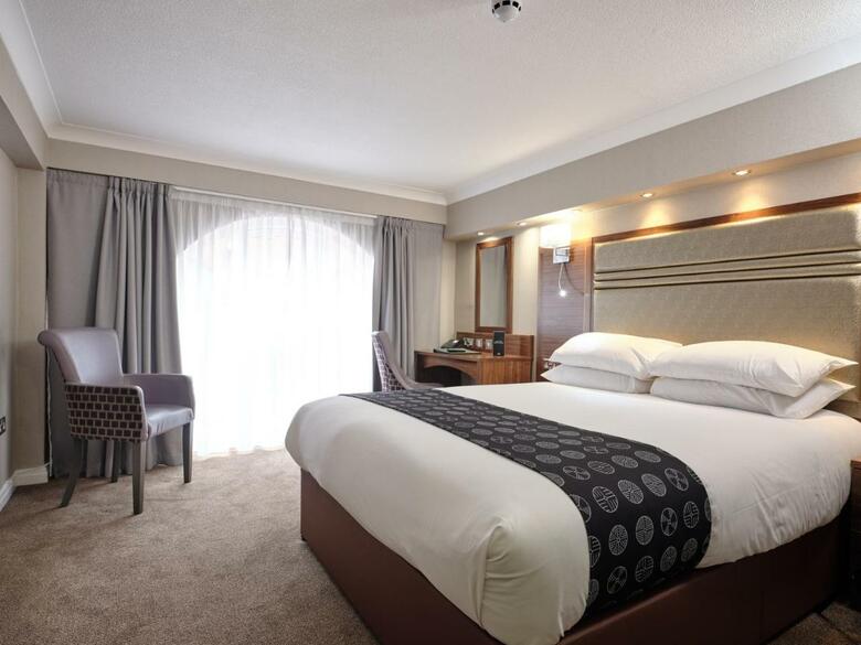 Mill Hotel (.)