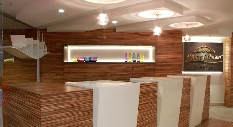 Hotel Howard Johnson Alameda