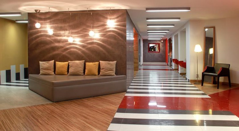 Hotel Howard Johnson Alameda