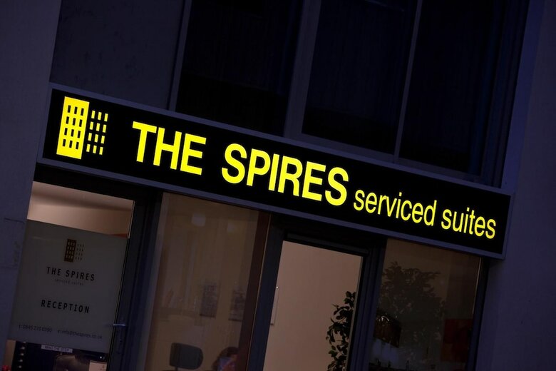 Spires Hotel (two Bedroom) 6 Pax