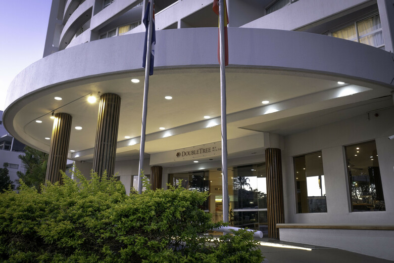Hotel Doubletree By Hilton Cairns