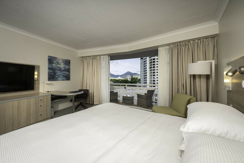 Hotel Doubletree By Hilton Cairns