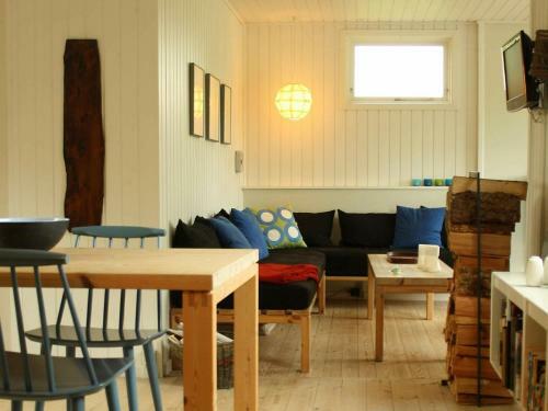 One-bedroom Holiday Home In J�gerspris 2