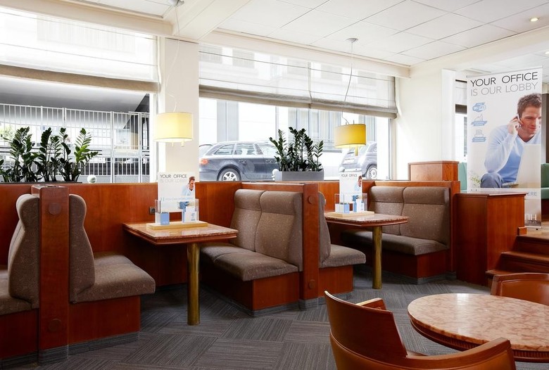 Hotel NH Brussels St�phanie