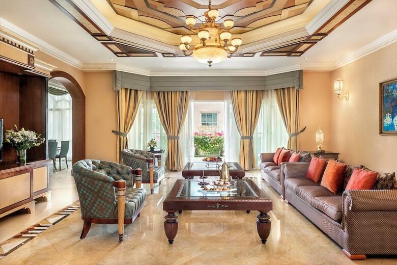 Hotel Al Raha Beach