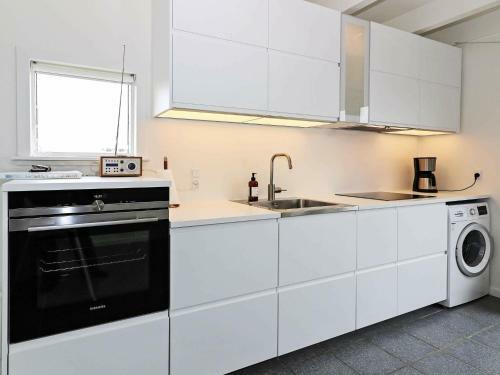 Two-bedroom Holiday Home In Hadsund 10