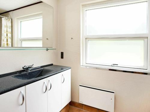 Four-bedroom Holiday Home In Hals 2