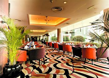 Hotel Howard Johnson Ginwa Plaza