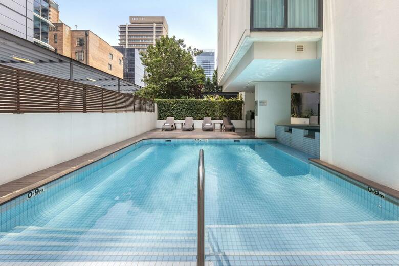 Hotel Oaks Charlotte Towers