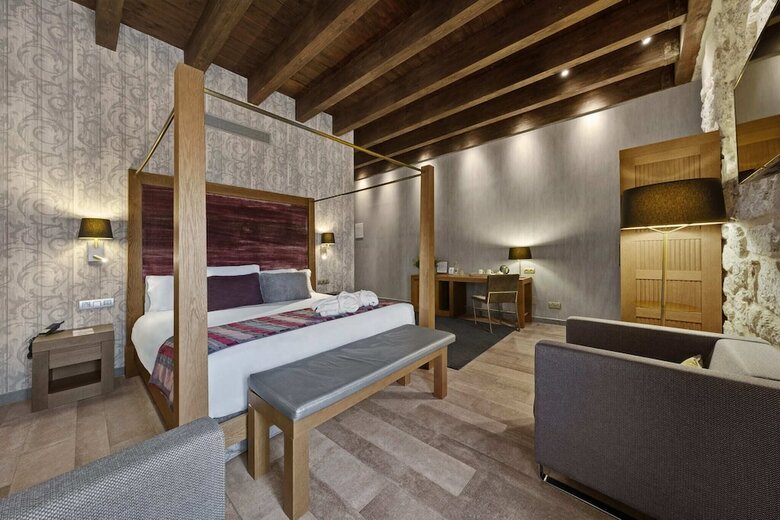 Hotel Castilla Termal Monasterio De Valbuena