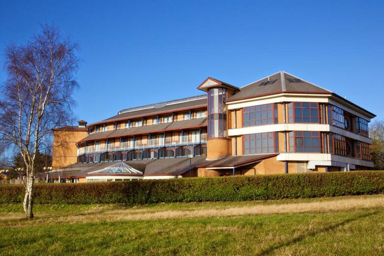 Menzies Hotels Derby - Mickleover Court