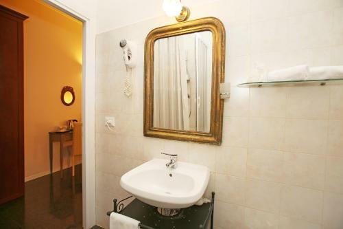 Hotel Amica Roma B&B