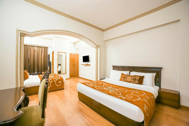 Hotel Summit Naldehra Grand Resort & Spa