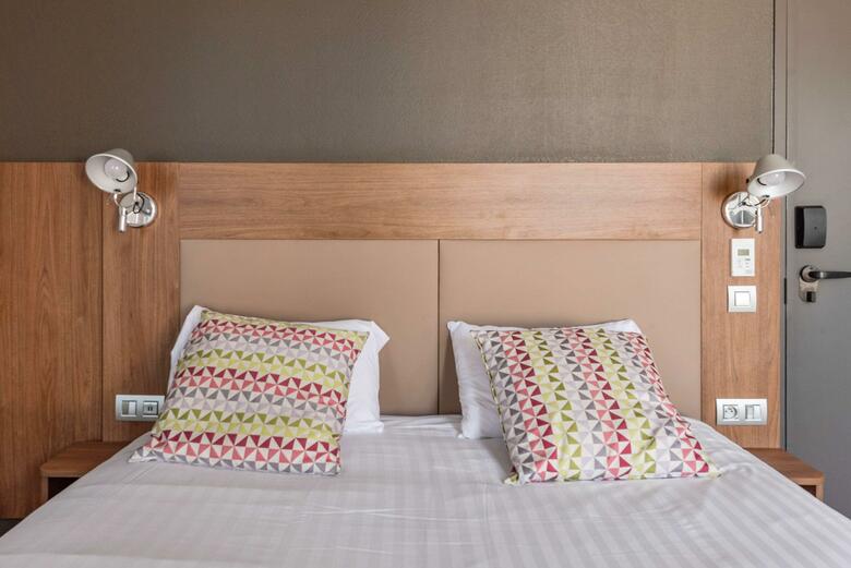 Timhotel Chartres Chatelet