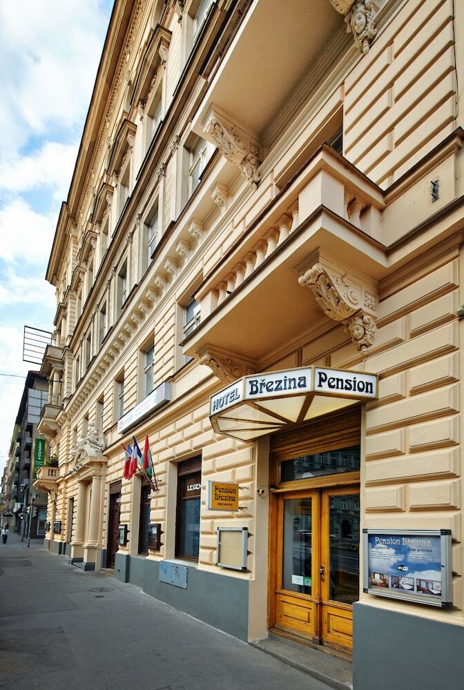 Hotel Pension Brezina