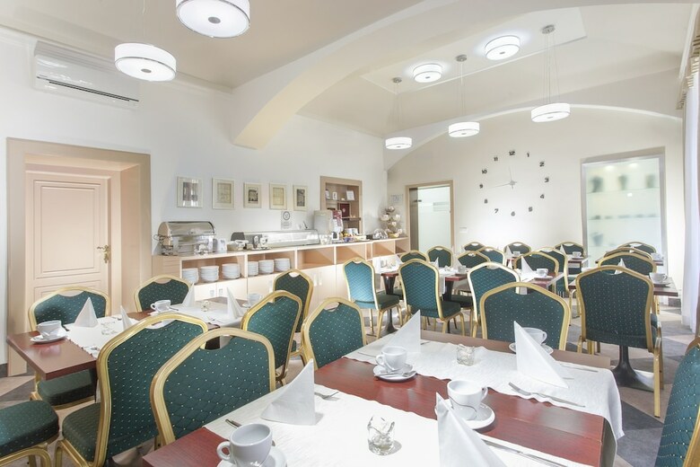 Hotel Lunik