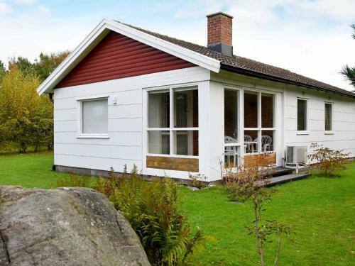 Two-bedroom Holiday Home In Glommen 3