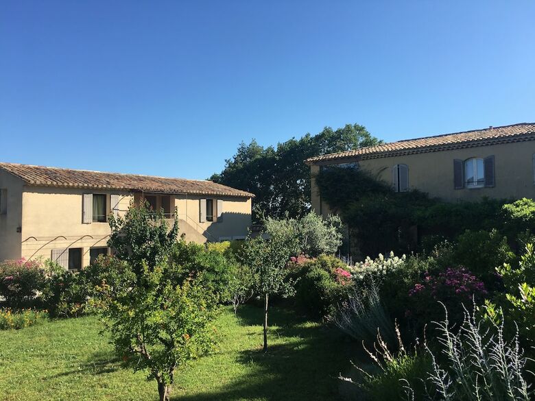 Bed & Breakfast Nulle Part Ailleurs