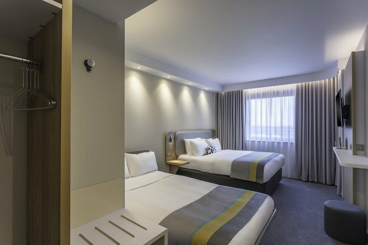 Hotel Express By Holiday Inn Dublin Airport