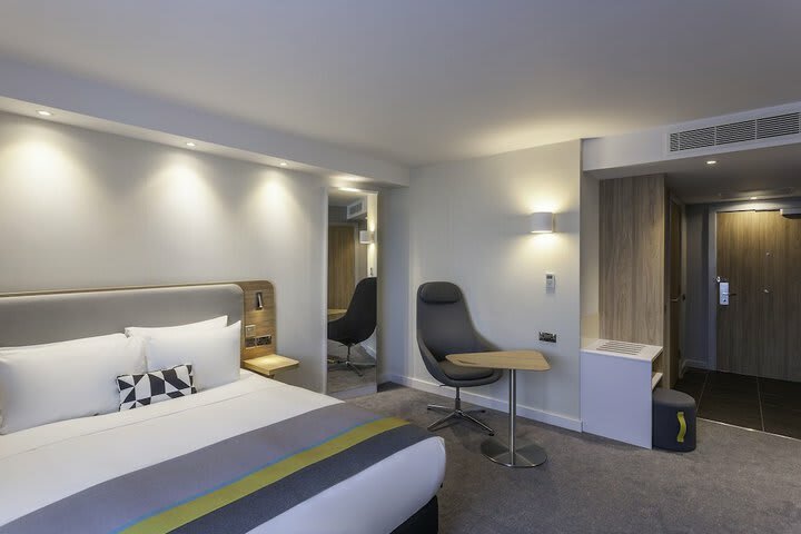 Hotel Express By Holiday Inn Dublin Airport