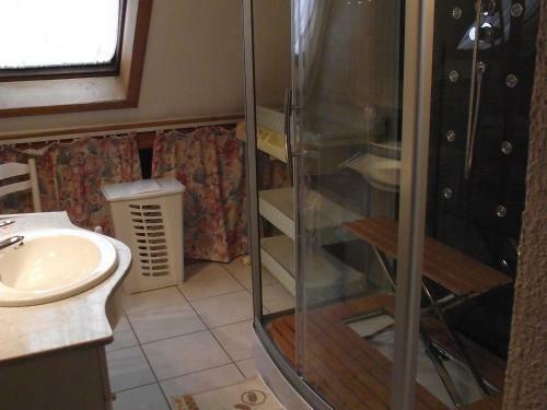 Comfortable Holiday Home With Fenced Garden In Natzwiller