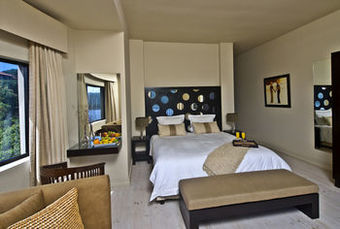 Lodge On The Lake & Wellness Spa