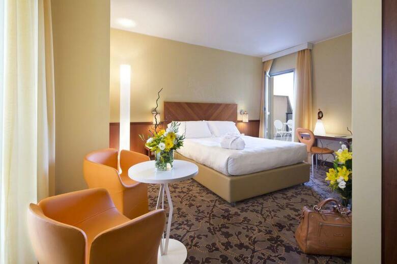 Hotel UNA Mediterraneo