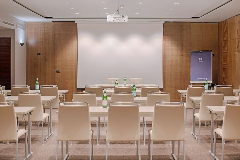 Hotel NH Napoli Panorama