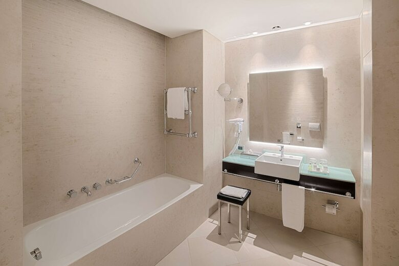 Hotel NH Napoli Panorama