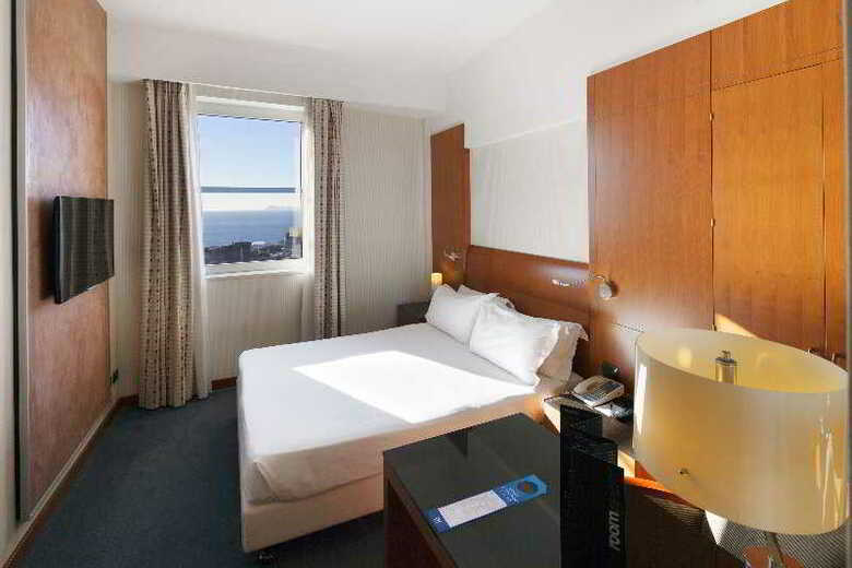 Hotel NH Napoli Panorama