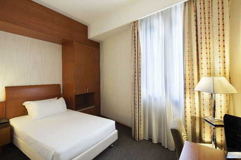 Hotel NH Napoli Panorama