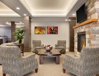 Hotel Days Inn And Suites Lindsay