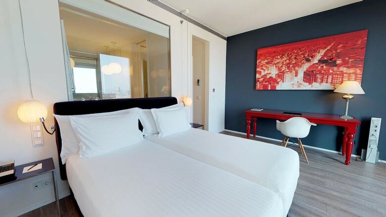 Hotel Meli� Barcelona Sky