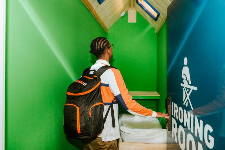 Aparthotel Amsterdam Teleport Hotel