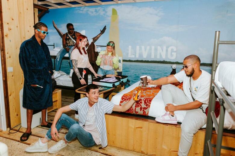 Aparthotel Amsterdam Teleport Hotel