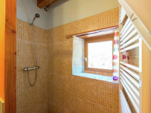 Maison de Vacances - St Alban-auriolles 2