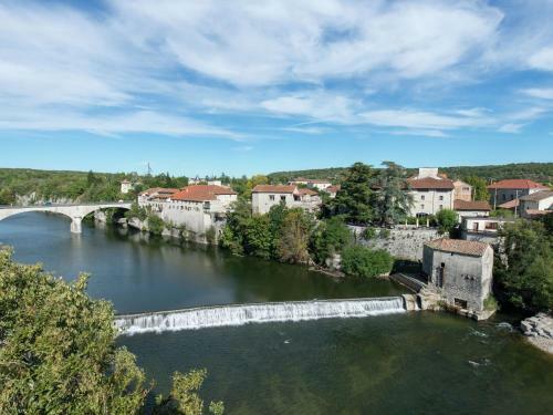 Maison de Vacances - St Alban-auriolles 2