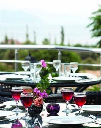 Zeus Kumlub�k Hotel
